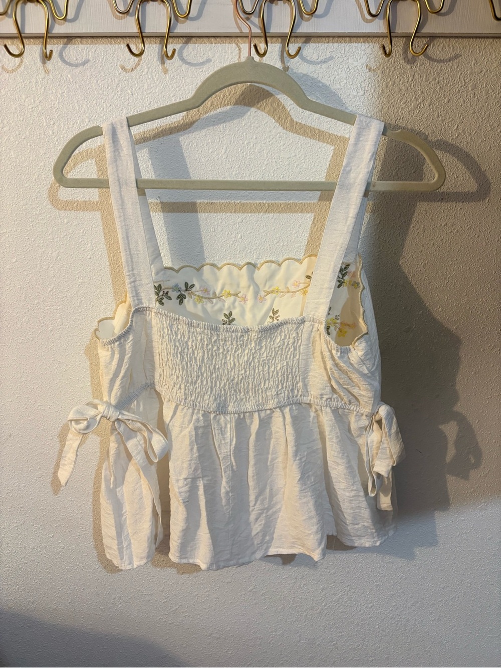 Embroidered Cream Sleeveless Peplum Top - Picture 2 of 2